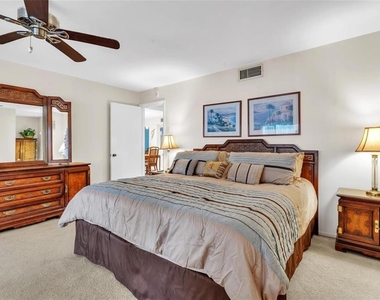 700 Starkey Road - Photo Thumbnail 11