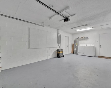 6209 Flamingo Drive - Photo Thumbnail 37