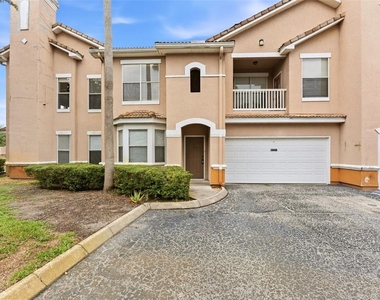 10436 Villa View Circle - Photo Thumbnail 2
