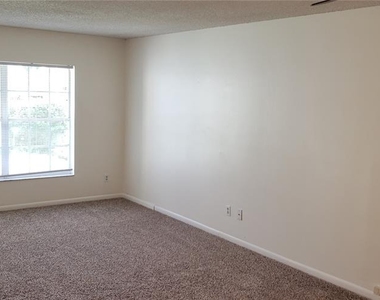 16106 Sagebrush Road - Photo Thumbnail 13