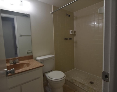 16106 Sagebrush Road - Photo Thumbnail 12