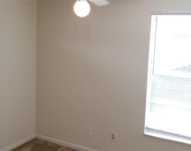 16106 Sagebrush Road - Photo Thumbnail 21