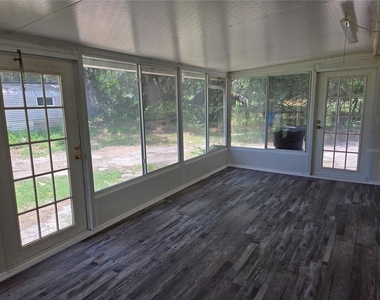 5809 J G Rogers Lane - Photo Thumbnail 13