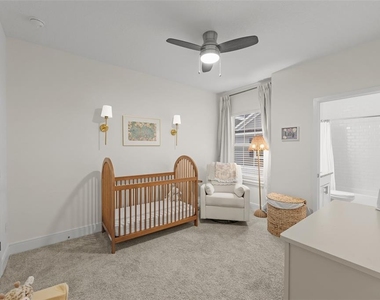 6615 S Manhattan Avenue - Photo Thumbnail 20