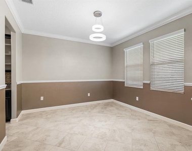 9650 Ivory Drive - Photo Thumbnail 3