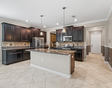 9650 Ivory Drive - Photo Thumbnail 8