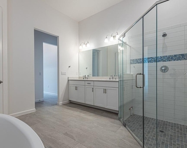 5327 Wishing Arch Drive - Photo Thumbnail 15
