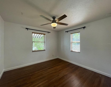 4221 Burlington Avenue N - Photo Thumbnail 22