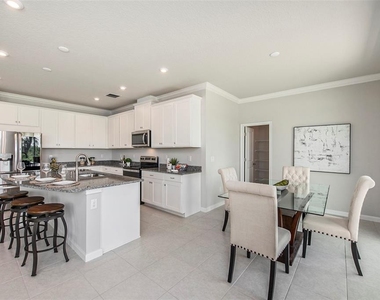 2326 Village Amble Loop - Photo Thumbnail 14