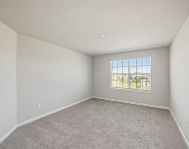 2326 Village Amble Loop - Photo Thumbnail 27