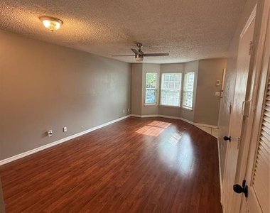 2302 Maki Road - Photo Thumbnail 8