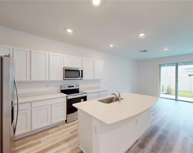 17280 Bigleaf Mahogany Lane - Photo Thumbnail 5