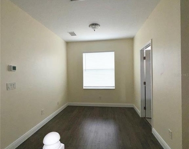 4349 Crystal Downs Court - Photo Thumbnail 16