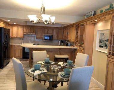 1460 Gulf Boulevard - Photo Thumbnail 7