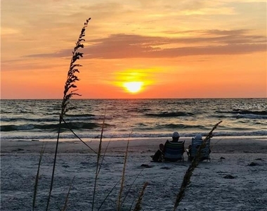 1460 Gulf Boulevard - Photo Thumbnail 30