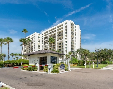 1460 Gulf Boulevard - Photo Thumbnail 1