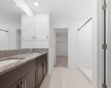 12860 Tripoli Ave - Photo Thumbnail 15