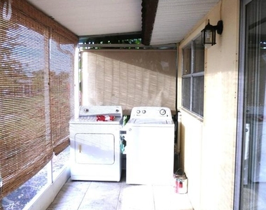 202 Bedford Trail - Photo Thumbnail 16