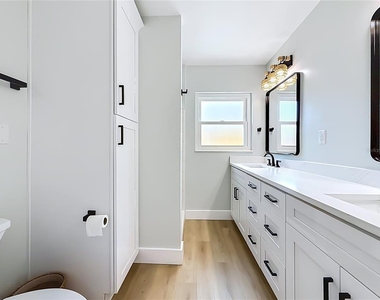 3602 Casablanca Avenue - Photo Thumbnail 39