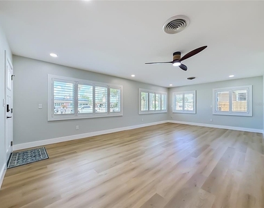 3602 Casablanca Avenue - Photo Thumbnail 7