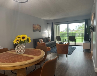 6335 Palma Del Mar Boulevard S - Photo Thumbnail 2
