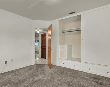 8567 Ridge Road - Photo Thumbnail 5
