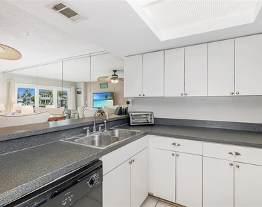 51 Island Way - Photo Thumbnail 22