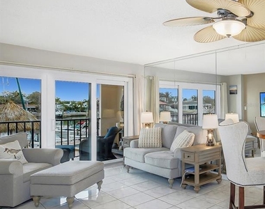 51 Island Way - Photo Thumbnail 18