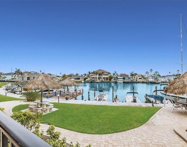 51 Island Way - Photo Thumbnail 28
