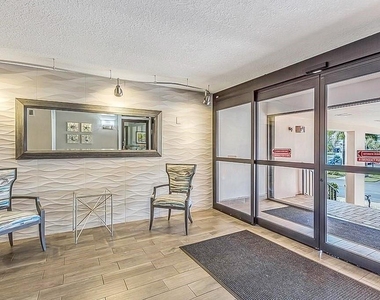 51 Island Way - Photo Thumbnail 1