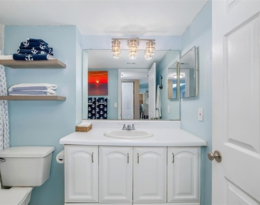 51 Island Way - Photo Thumbnail 6