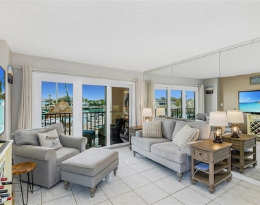 51 Island Way - Photo Thumbnail 17