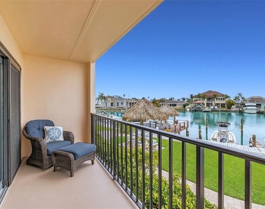 51 Island Way - Photo Thumbnail 25