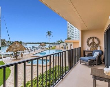 51 Island Way - Photo Thumbnail 27
