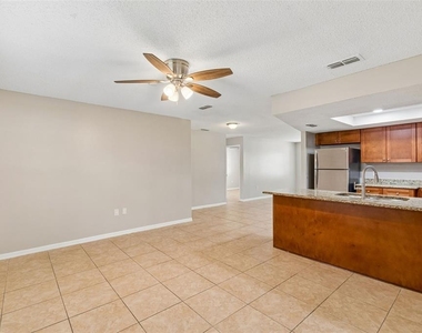 8526 Huntsman Lane - Photo Thumbnail 9