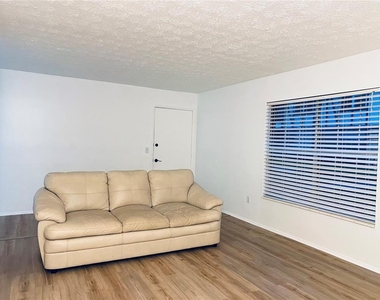 5467 Hansel Avenue - Photo Thumbnail 55