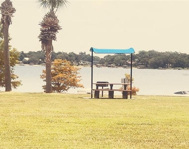 5467 Hansel Avenue - Photo Thumbnail 22