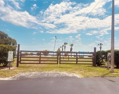 5467 Hansel Avenue - Photo Thumbnail 21