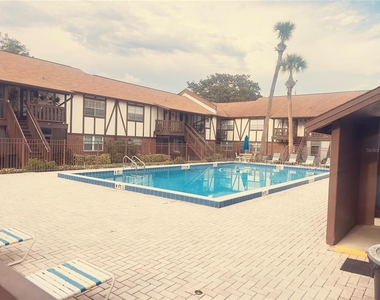 5467 Hansel Avenue - Photo Thumbnail 2