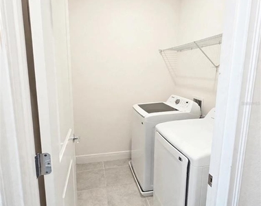3890 Knotty Pine Street - Photo Thumbnail 10