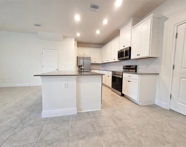 3890 Knotty Pine Street - Photo Thumbnail 2