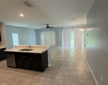 2462 Addison Creek Drive - Photo Thumbnail 13