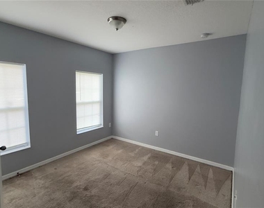 2462 Addison Creek Drive - Photo Thumbnail 7