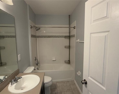 2462 Addison Creek Drive - Photo Thumbnail 6