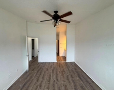 833 Caribbean Drive - Photo Thumbnail 28