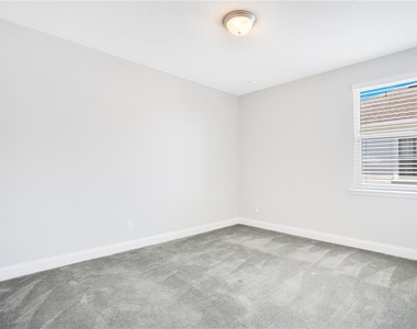 13101 Gabor Avenue - Photo Thumbnail 17