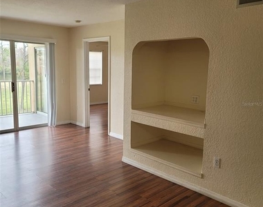 14049 Fairway Island Drive - Photo Thumbnail 11