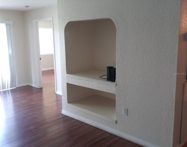 14049 Fairway Island Drive - Photo Thumbnail 6