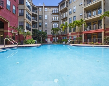 911 N Orange Avenue - Photo Thumbnail 30