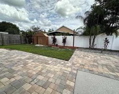 10707 Flycast Circle - Photo Thumbnail 31